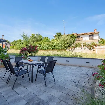 Monika With Private Pool In Porec Kukci