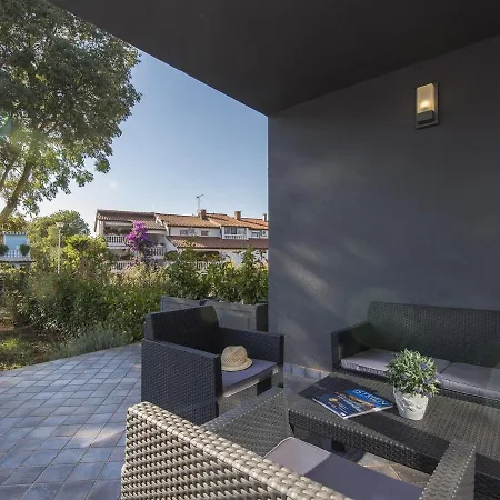 Monika With Private Pool In Porec *