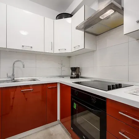 Monika With Private Pool In Porec * Kukci